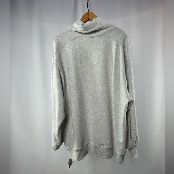 NWT Lit Whisper Oversized Turtleneck Sweatshirt in Heather Grey Size Small - Picture 7 of 10